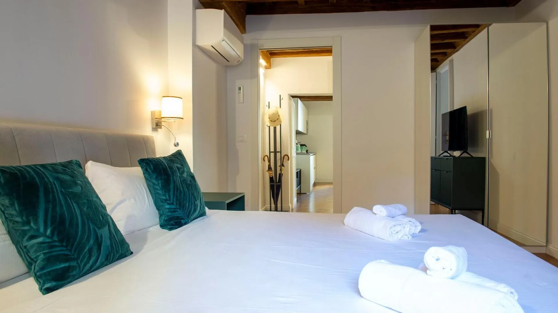 Costaguti Holiday Apartment Rome