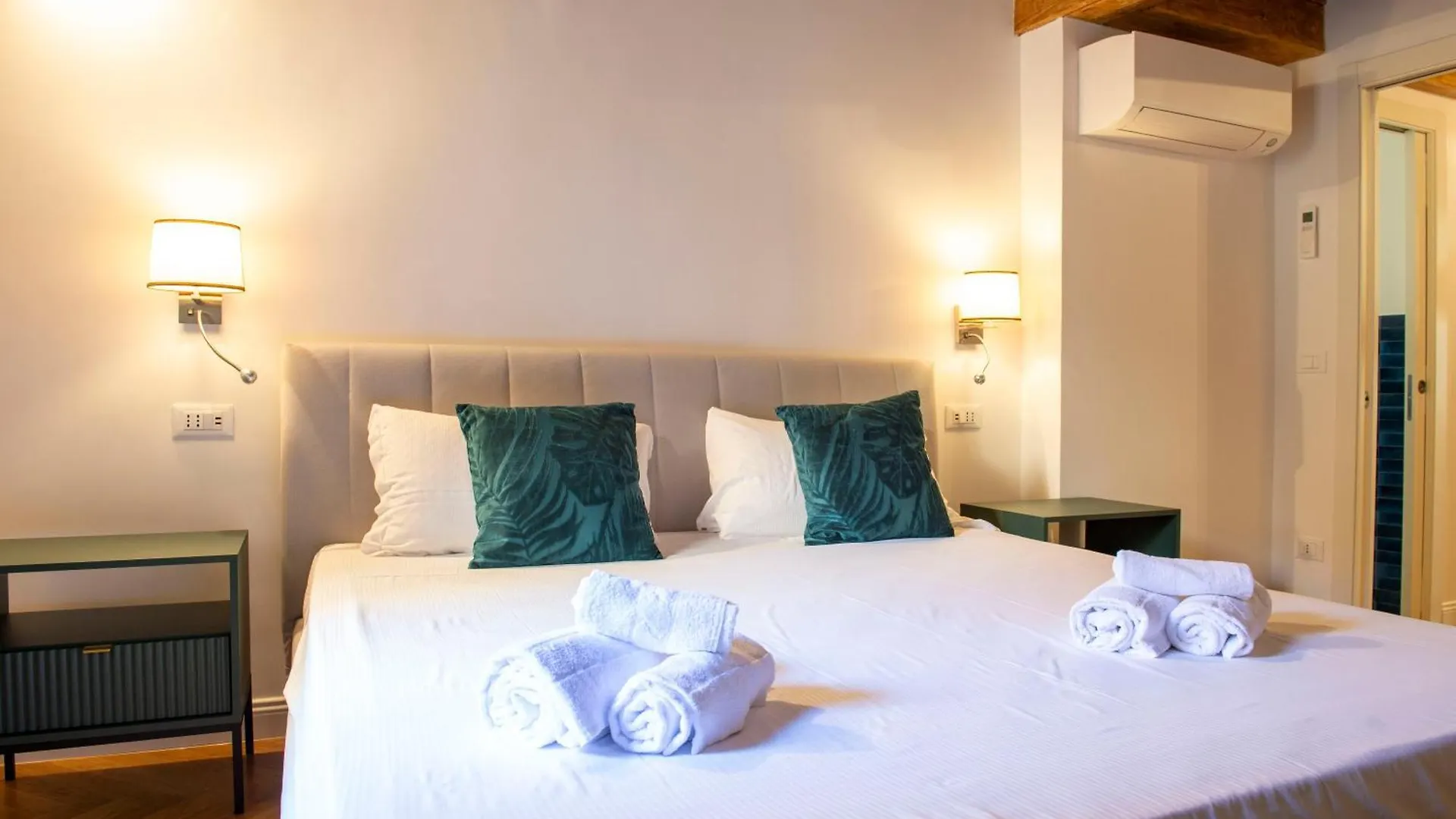 Costaguti Holiday Apartment Rome 0*,  Italy