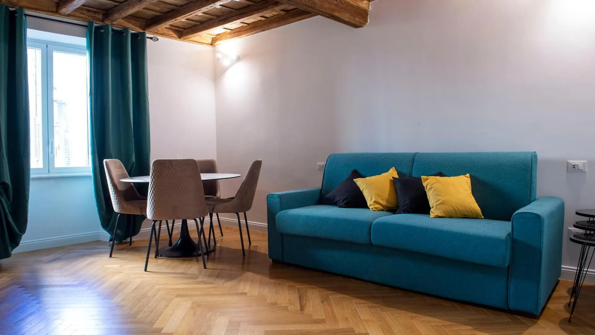 Costaguti Holiday Apartment Rome